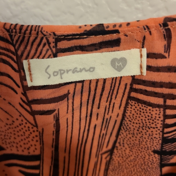 Soprano Geometric Colored Tank, Size Medium - Picture 5 of 6